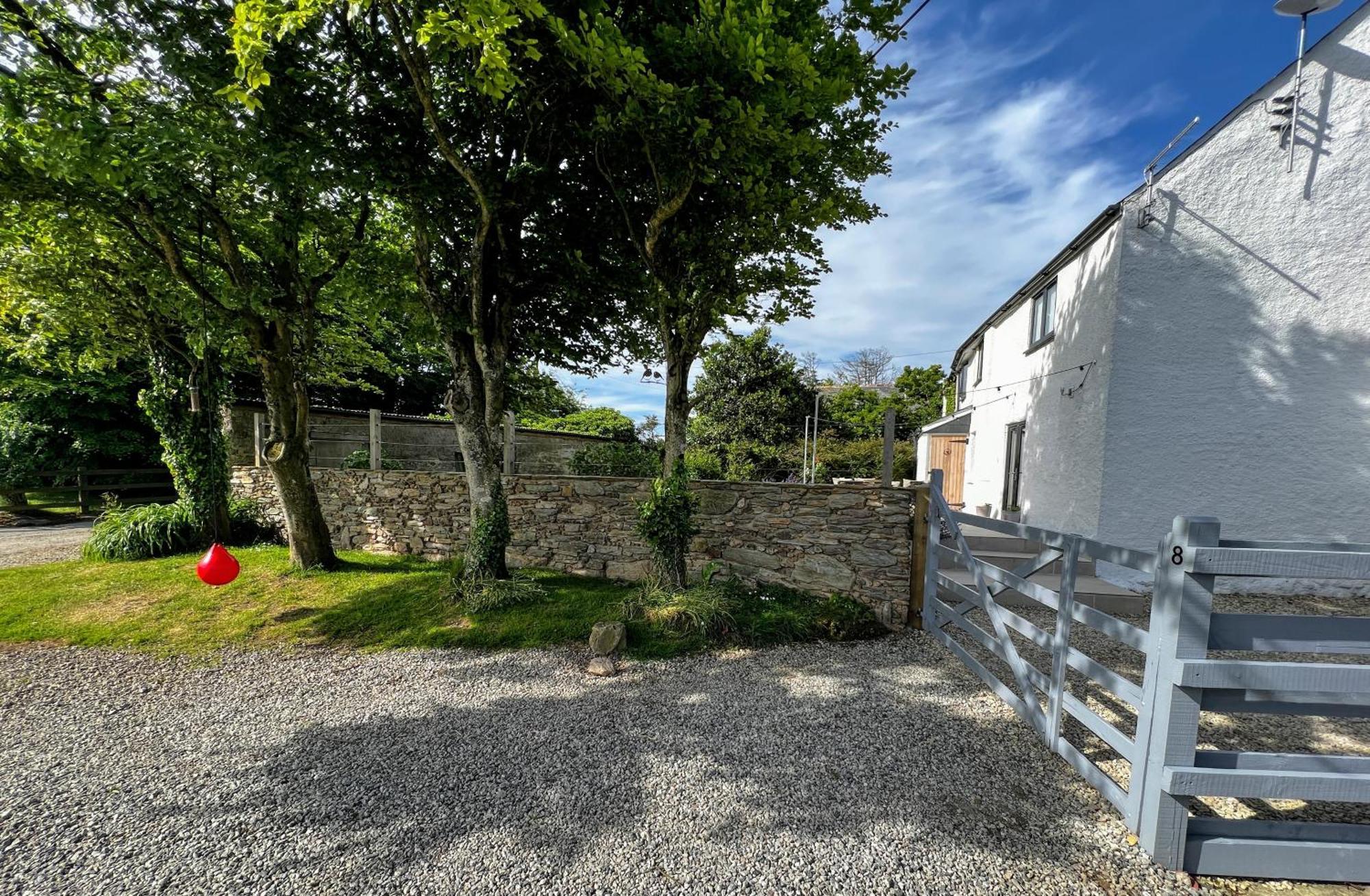 Beautiful Rural Cottage By The Coast East Portlemouth Exterior foto